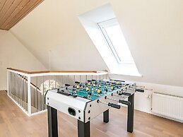 Luxurious Holiday Home in Hurup with Hot Tub