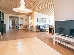 Luxurious Holiday Home in Hurup with Hot Tub
