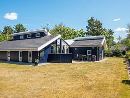 Captivating Holiday Home in Ulfborg near Sea