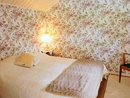 6 Person Holiday Home in Heberg