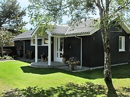 Elegant Holiday Home in Jerup near Sea