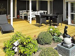 Elegant Holiday Home in Jerup near Sea