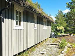 8 Person Holiday Home in Åfjord