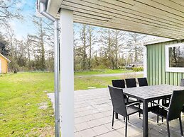 10 Person Holiday Home in Hals