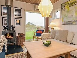 Deluxe Holiday Home in Løkken near Sea