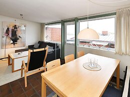 6 Person Holiday Home in Henne-by Traum