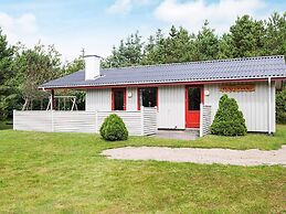 6 Person Holiday Home in Blavand