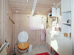 6 Person Holiday Home in Hemmet-by Traum