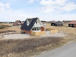 5 Person Holiday Home in Harboore-by Traum