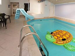 10 Person Holiday Home in Hadsund-by Traum