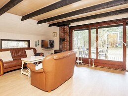 Tranquil Holiday Home in Vestervig near Sea