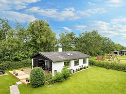 5 Person Holiday Home in Vinderup-by Traum