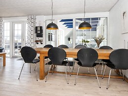 12 Person Holiday Home in Harboore-by Traum