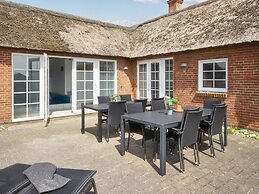 12 Person Holiday Home in Harboore-by Traum