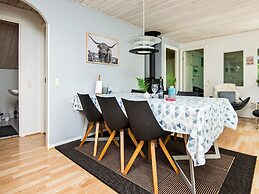 8 Person Holiday Home in Oksbol