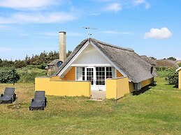 6 Person Holiday Home in Ringkobing-by Traum
