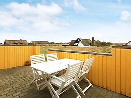 6 Person Holiday Home in Ringkobing-by Traum