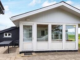 Cozy Holiday Home in Rømø near Beach