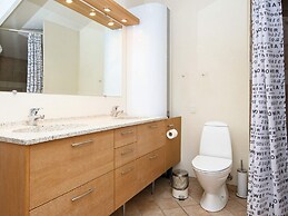 6 Person Holiday Home in Ronde-by Traum