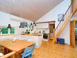 8 Person Holiday Home in Jaegerspris-by Traum