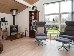 8 Person Holiday Home in Oksbol