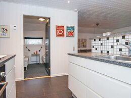 8 Person Holiday Home in Tarm-by Traum