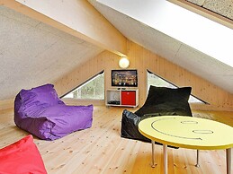 Spacious Holiday Home in Glesborg near Ocean