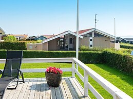 6 Person Holiday Home in Juelsminde-by Traum