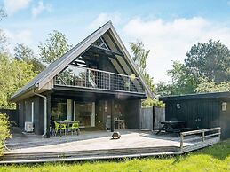 6 Person Holiday Home in Knebel