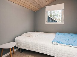 Rustic Holiday Home in Ansager near Water