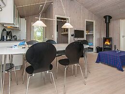 Rustic Holiday Home in Ansager near Water