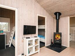 Rustic Holiday Home in Ansager near Water