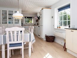 6 Person Holiday Home in Rømø