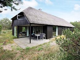 8 Person Holiday Home in Blavand