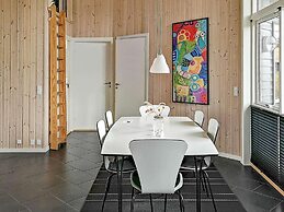 6 Person Holiday Home in Ulfborg