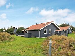 6 Person Holiday Home in Ulfborg