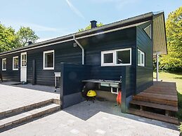 6 Person Holiday Home in Glesborg