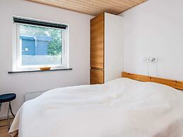 6 Person Holiday Home in Glesborg