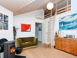 6 Person Holiday Home in Glesborg