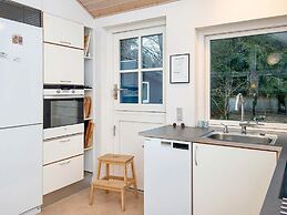 6 Person Holiday Home in Glesborg