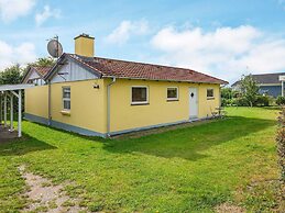 6 Person Holiday Home in Ronde