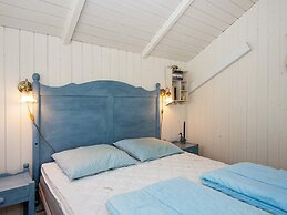 6 Person Holiday Home in Hemmet