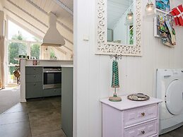 6 Person Holiday Home in Hemmet