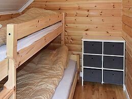 6 Person Holiday Home in Vestnes