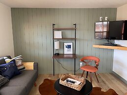 Pinedale Cozy Cabins