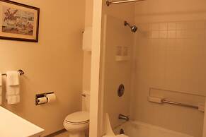 Lopez Islander Resort