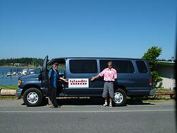 Lopez Islander Resort