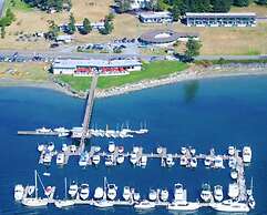 Lopez Islander Resort