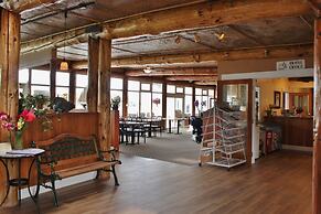 Lopez Islander Resort