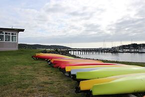 Lopez Islander Resort